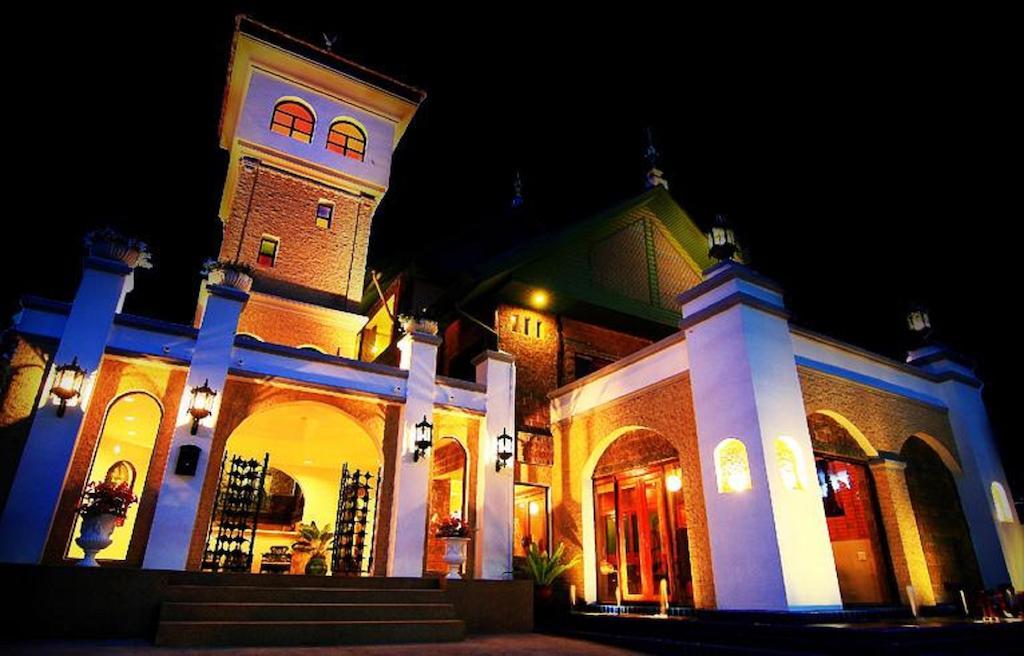 The Castle Chiang Mai Otel Dış mekan fotoğraf